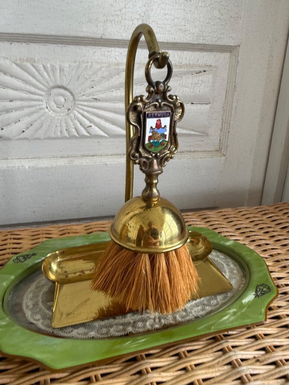 Vintage 50's Brass Silent Butler Crumb Catcher Peerage England Bermuda Souvenir - Picture 9 of 9